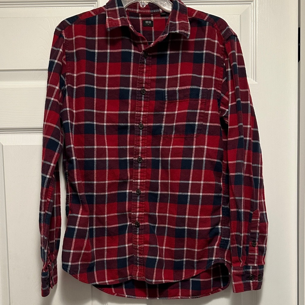 Uniqlo Men's Red and Blue Plaid Shirt